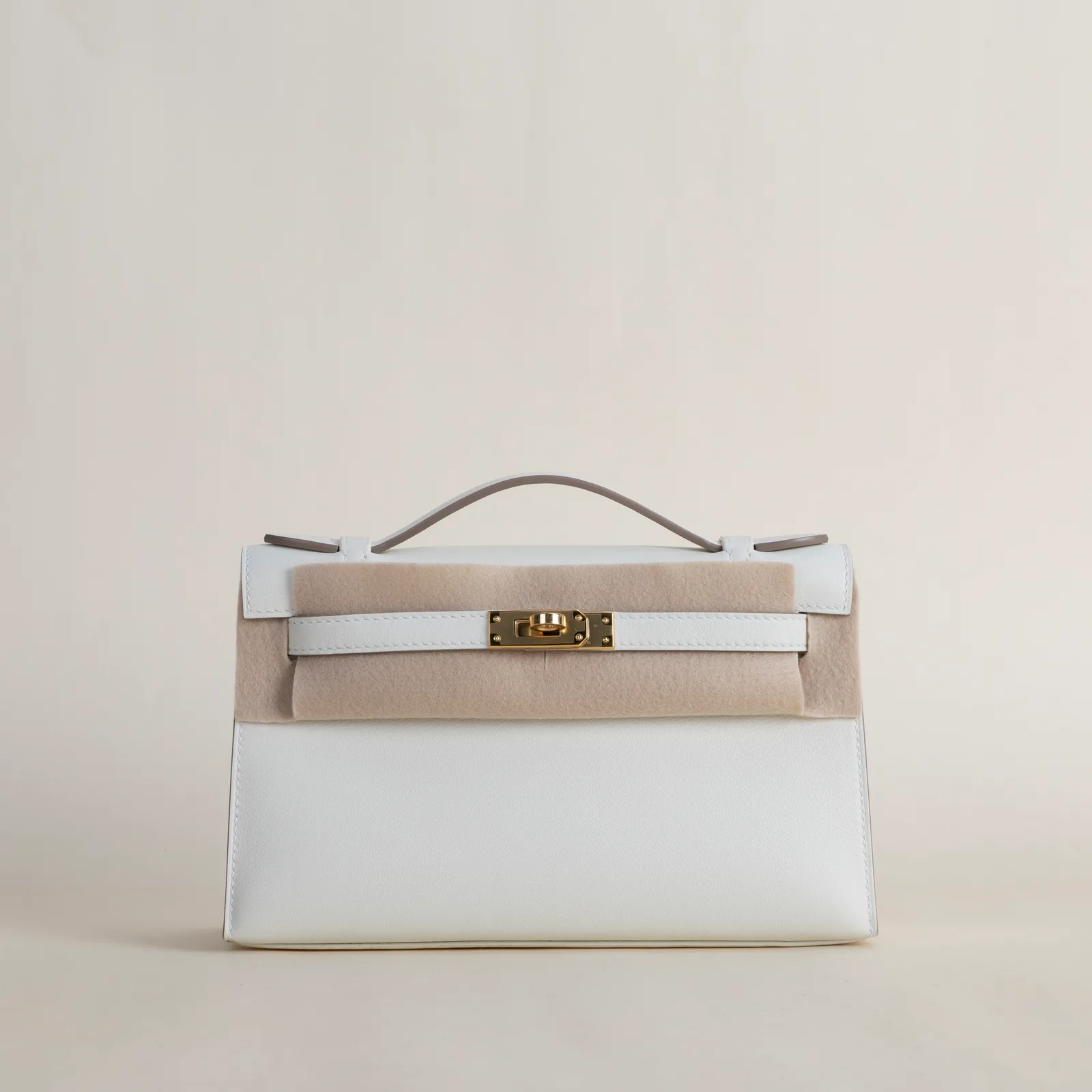 Kelly Pochette preview