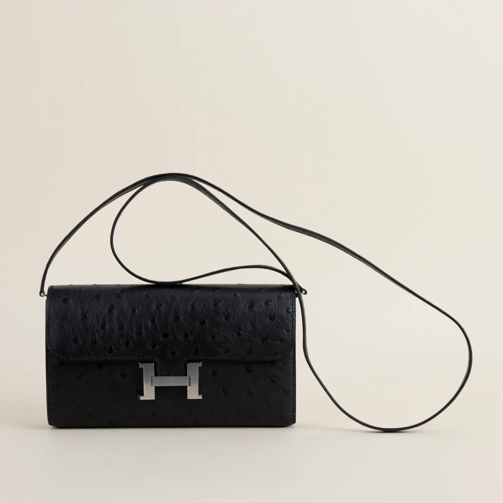Constance to go Ostrich CK89 Noir PHW, Constance series, to go Ostrich CK89 Noir colorway, Box leather, Silver hardware, Constance to go Ostrich CK89