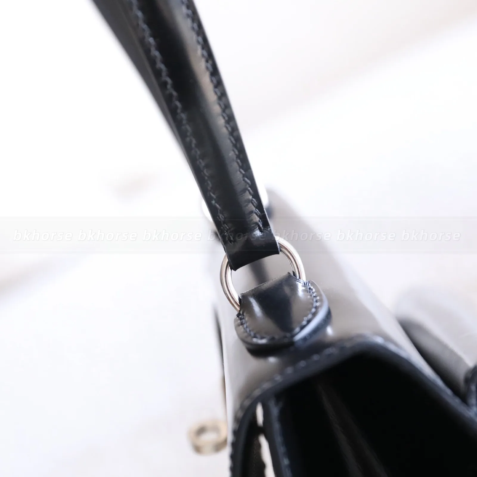 Kelly Desorde Black Box Calf Silver Hardware, Kelly series, Noir colorway, Box leather, phw hardware, detail view 12