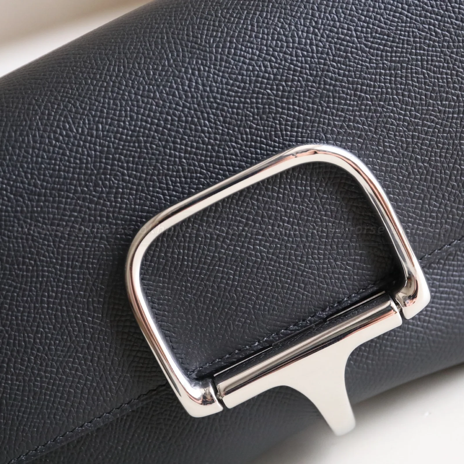 Della Cavalleri Elan 22 Black Epsom Silver Hardware, Other series, Noir colorway, Epsom leather, phw hardware, detail view 5