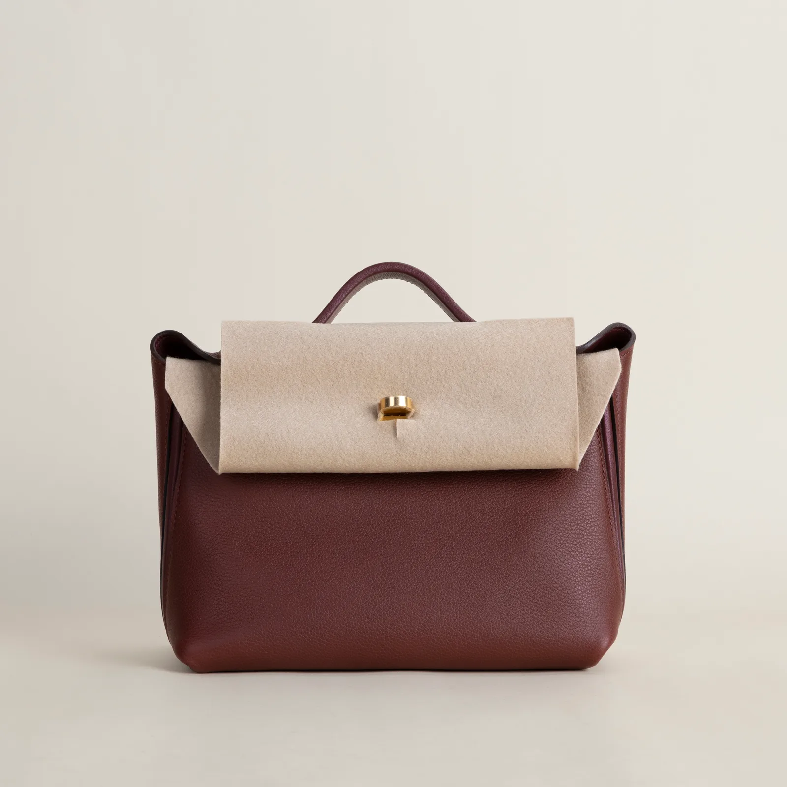 Mini 2424 Evercolor 55 Rouge H GHW, Mini 2424 series, 55 Rouge H colorway, Evercolor leather, Gold hardware, 10cm size, hero image