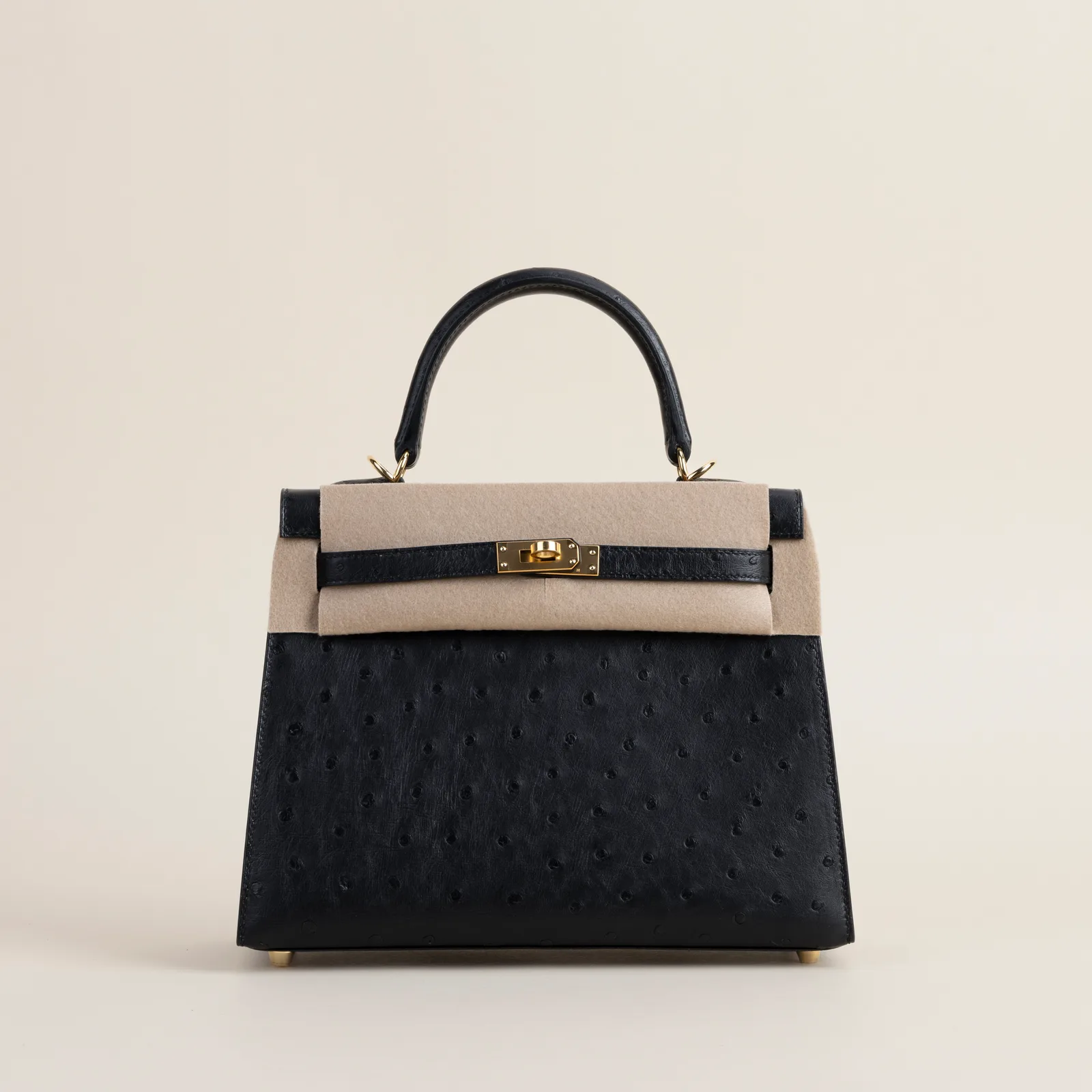 Kelly25 KK-Ostrich 89 Noir GHW, Kelly series, 25 KK-Ostrich 89 Noir colorway, Box leather, Gold hardware, Kelly25 KK-Ostrich 89 Noir GHW Kelly Model :
