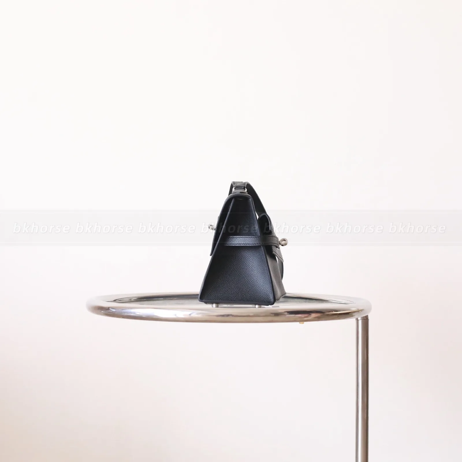Kelly Desordre Black Epsom Silver Hardware, Kelly series, Noir colorway, Epsom leather, phw hardware, detail view 2