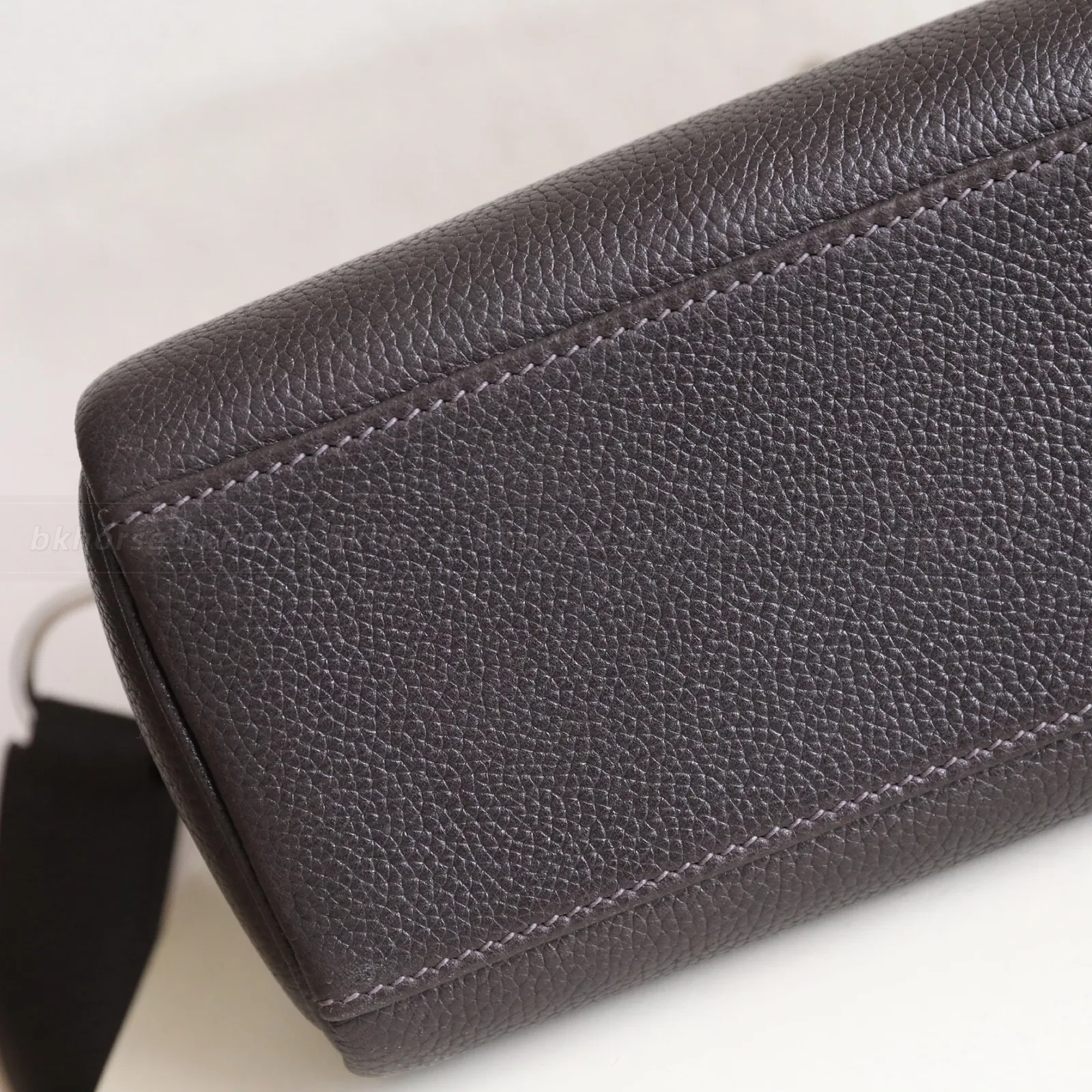 Kelly Messenger PM Ebene Faubourg Barenia Silver Hardware, série Kelly, cor Silver, couro Kelly Messenger Pm Ebene Faubourg Barenia Silver Hardware Si