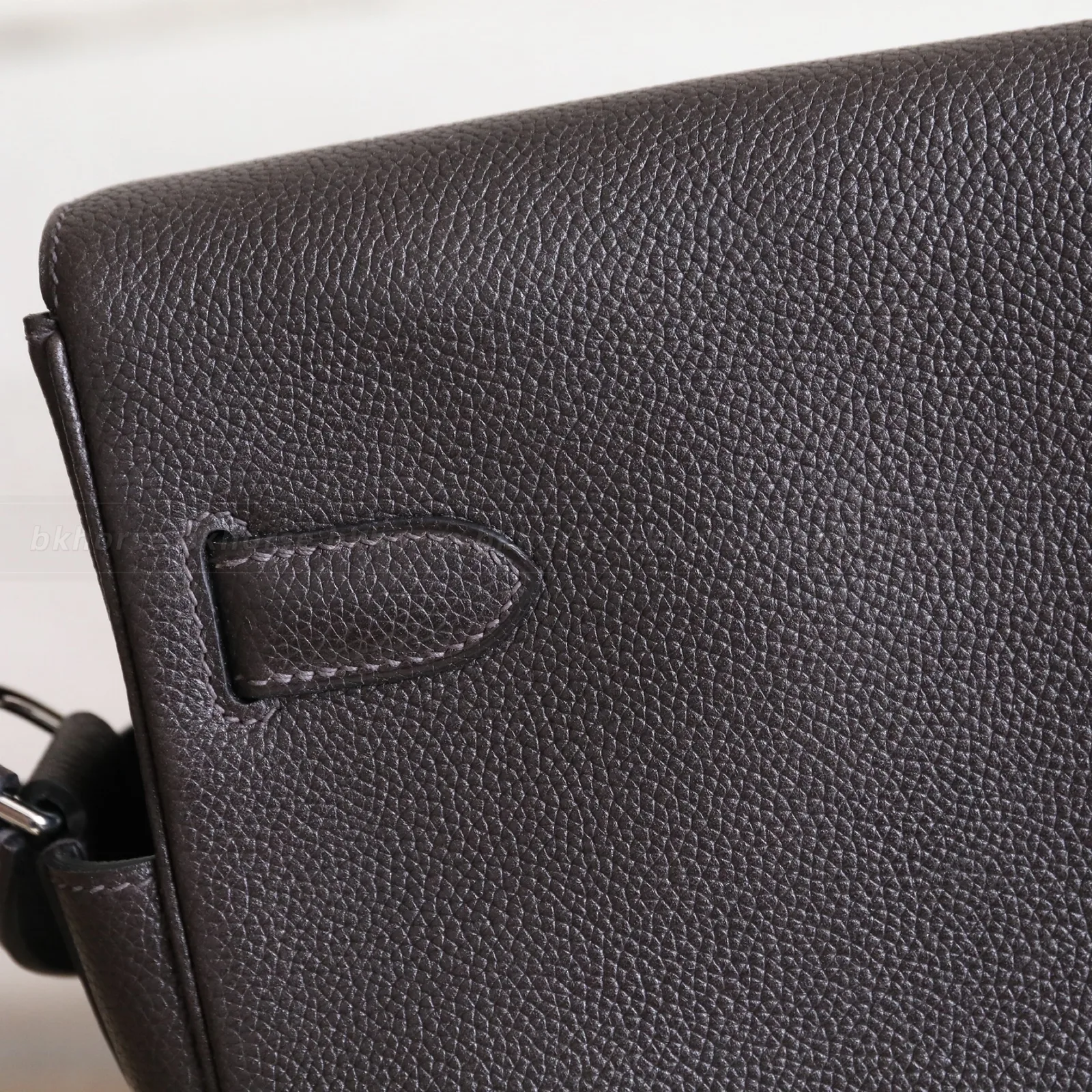 Kelly Messenger PM Ebene Faubourg Barenia Silver Hardware, série Kelly, cor Silver, couro Kelly Messenger Pm Ebene Faubourg Barenia Silver Hardware Si