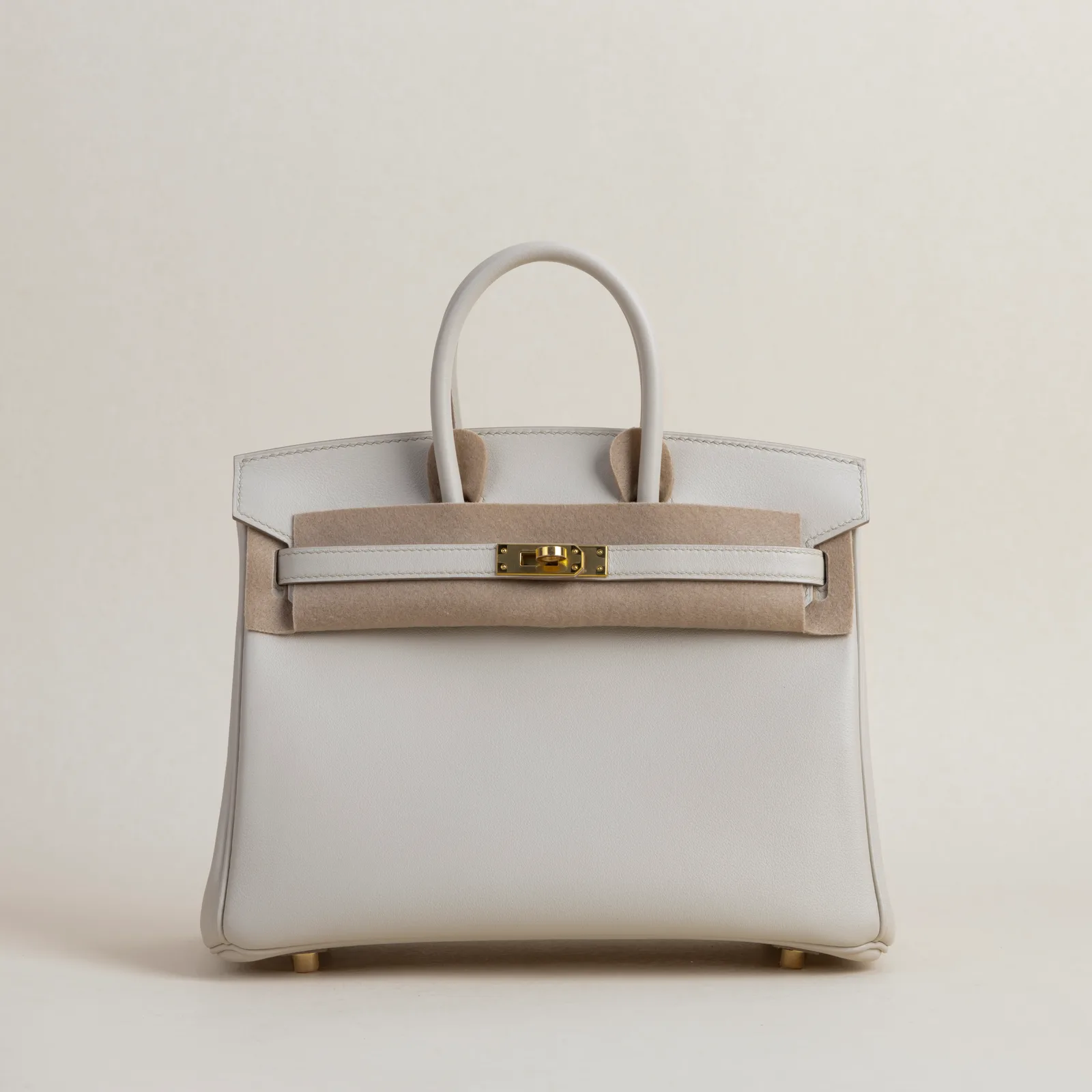 Birkin 25cm Swift 8L Beton GHW, Birkin series, 8L Beton colorway, Swift leather, Gold hardware, 25cm size, hero image