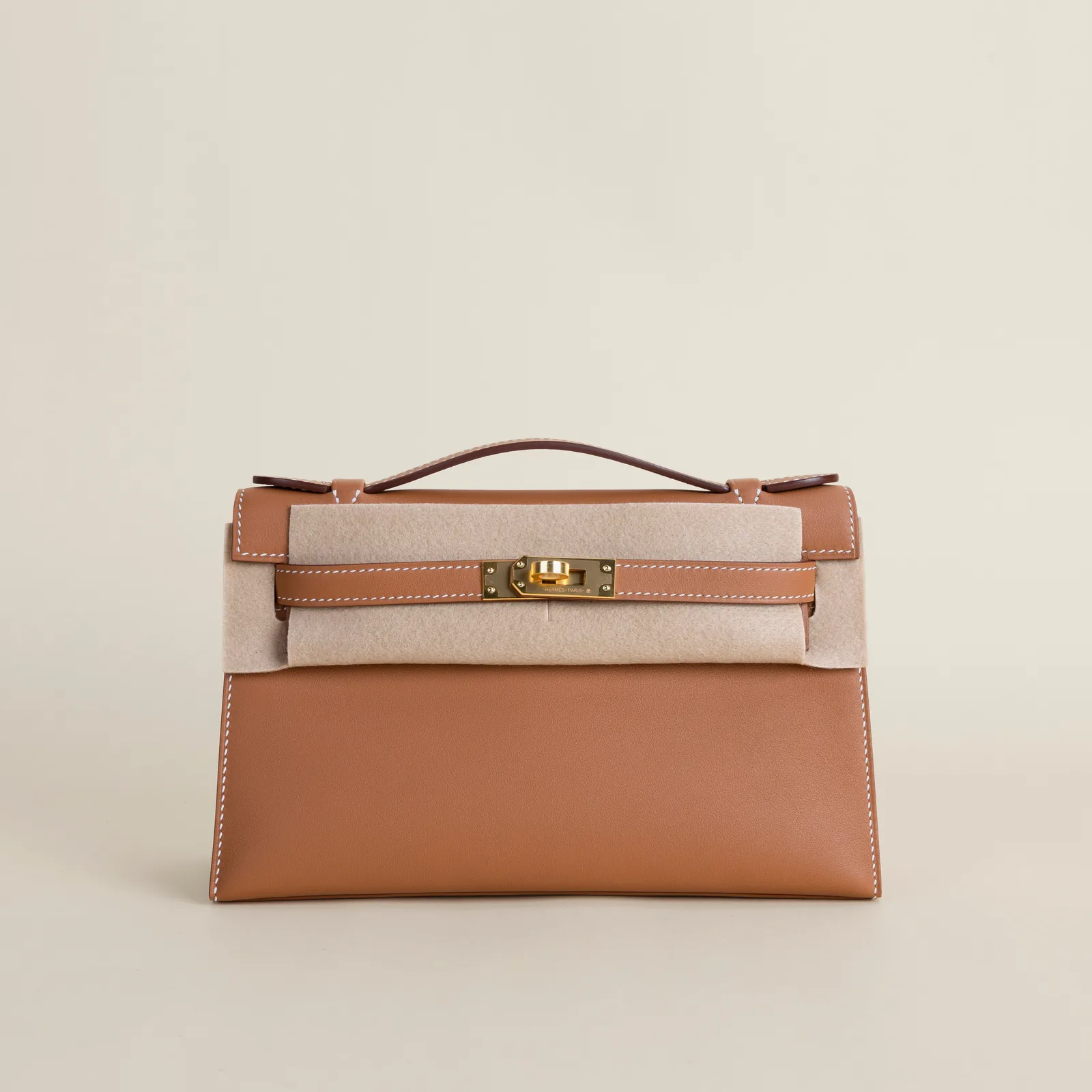Kelly pochette Swift CC37 Gold GHW, Kelly series, pochette CC37 colorway, Swift leather, Gold hardware, Kelly pochette Swift CC37 Gold GHW Kelly Model