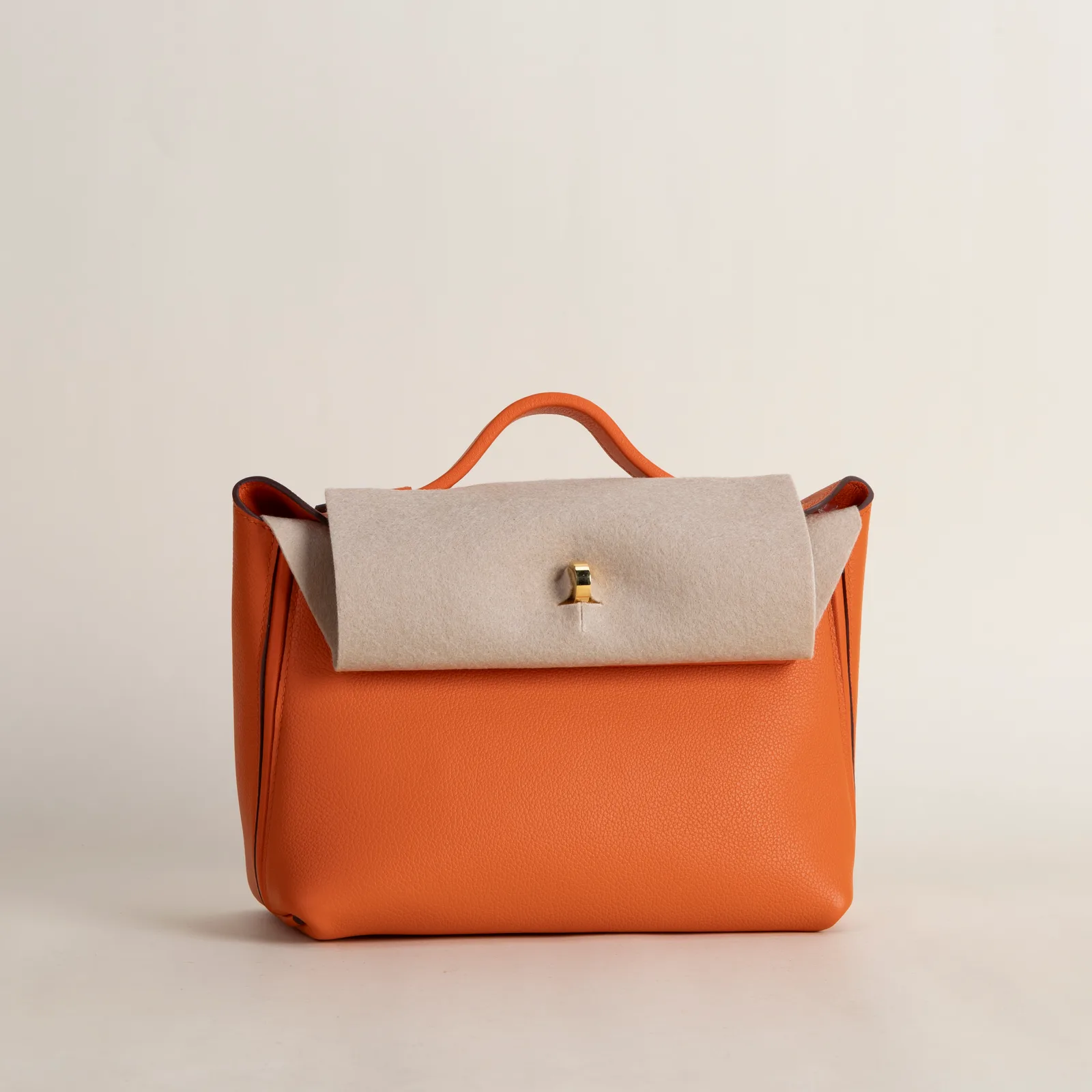 Mini 2424 Evercolor 93 Orange GHW, Mini 2424 series, 93 Orange colorway, Evercolor leather, Gold hardware, 10cm size, hero image