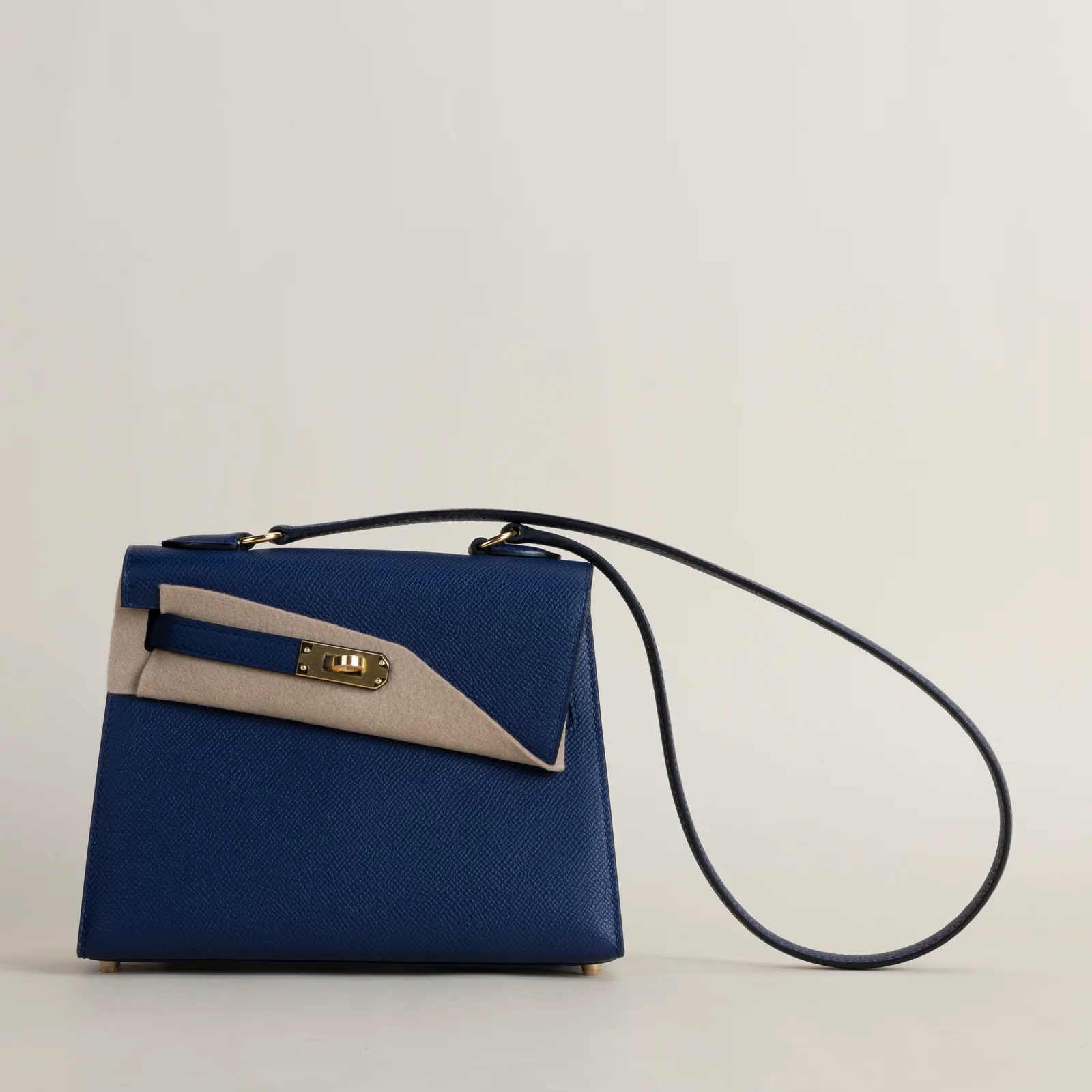 Kelly Disorder Epsom 73 Bleu saphir GHW, Kelly series, Disorder 73 Bleu saphir colorway, Epsom leather, Gold hardware, 58cm size, hero image